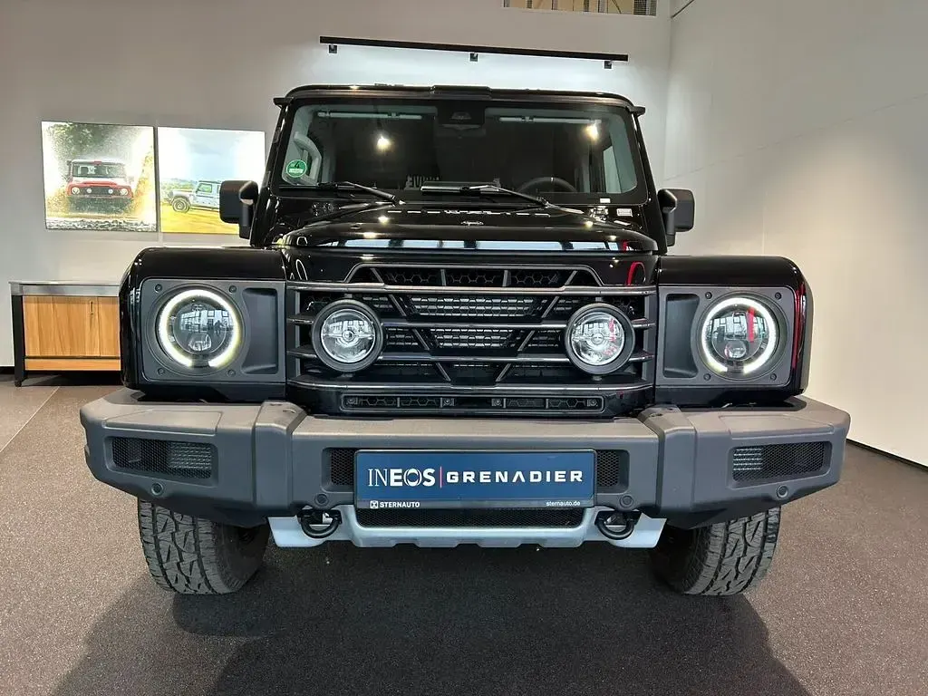 Gebraucht Ineos Grenadier 249 PS (183 kW) 2025 Inky black (solid) Kombi