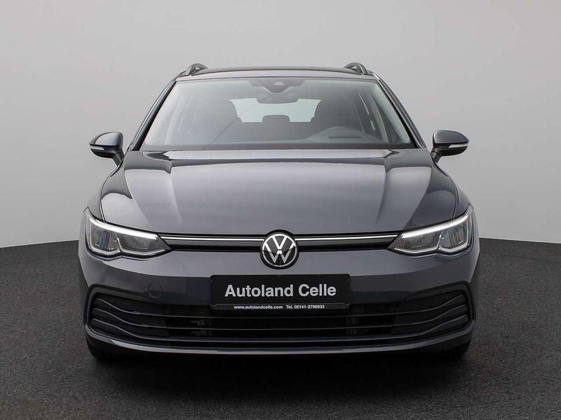 Gebraucht VW Golf VIII Life 150 PS (110 kW) 2023 Grau Kombi