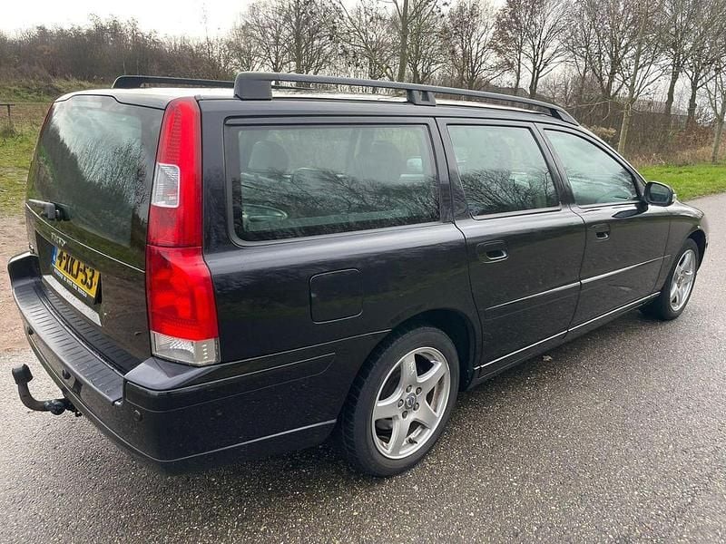 Gebraucht Volvo V70 185 PS (136 kW) 2007 Schwarz Kombi