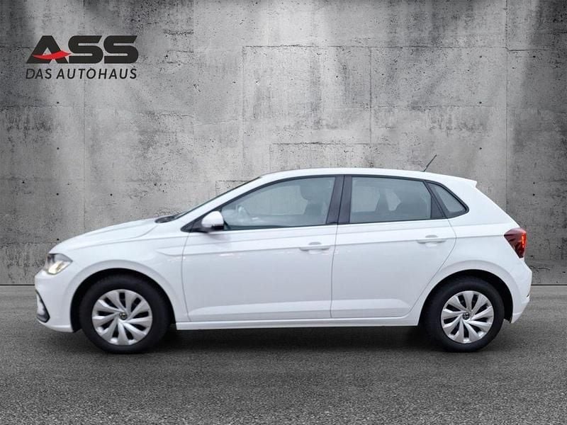 Gebraucht VW Polo Life 80 PS (58 kW) 2023 Weiß Kleinwagen