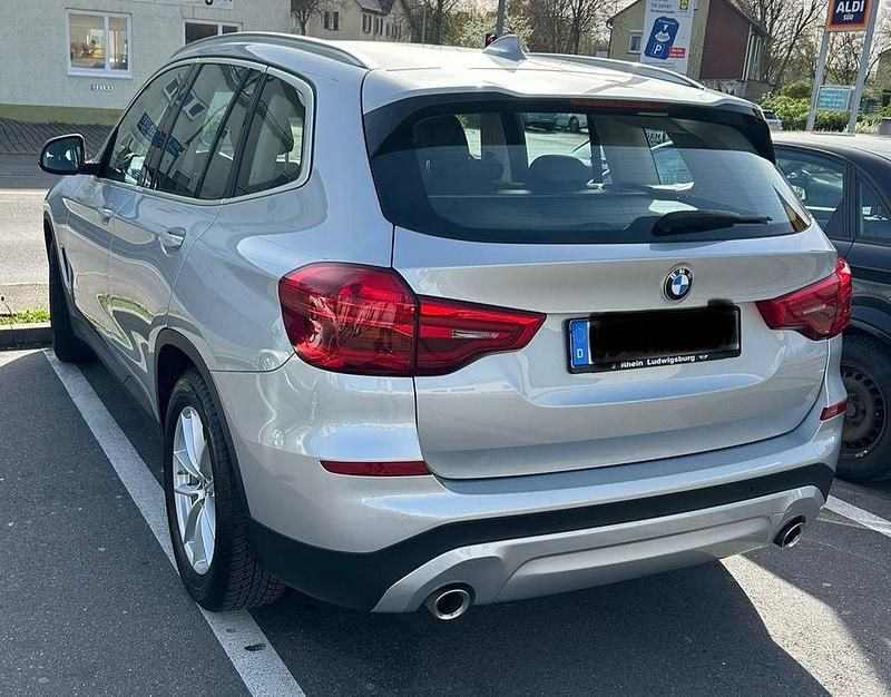 Silber Gebraucht 2019 BMW X3 Advantage SUV | 25.990 € (Superpreis) - Bild 1/4