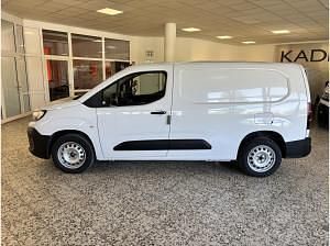Neu Opel Combo 130 PS (95 kW) 2026 Weiß Limousine