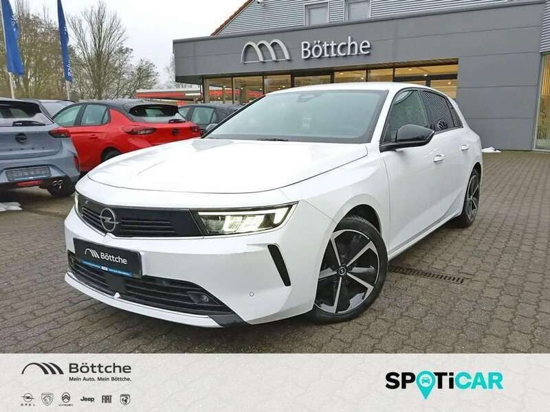Jade weiss/arktis weiss Gebraucht 2022 Opel Astra Elegance Limousine | 16.440 € (Guter Preis) - Bild 1/4