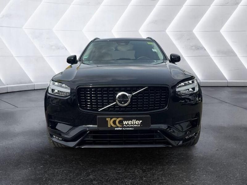 Gebraucht Volvo XC90 Plus 235 PS (172 kW) 2022 Onyx black / metallic SUV