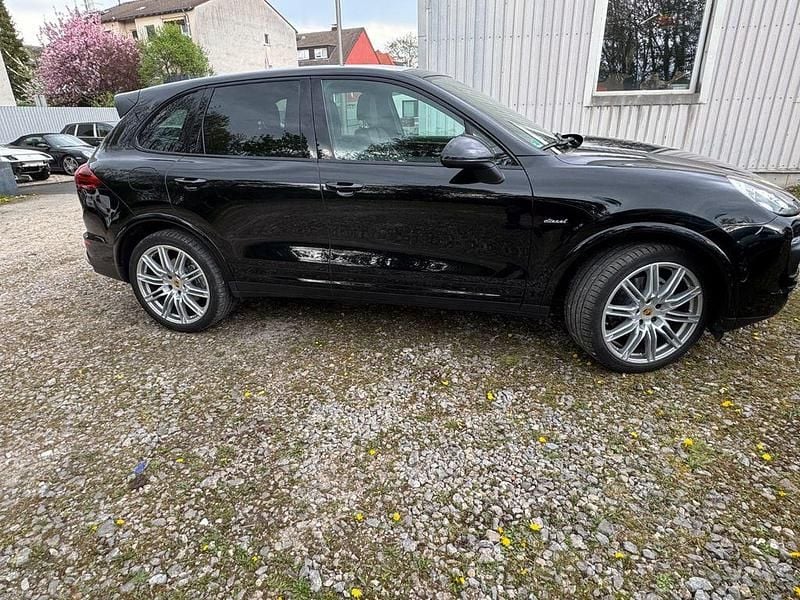 Gebraucht Porsche Cayenne Platinum Edition 262 PS (192 kW) 2017 Schwarz SUV