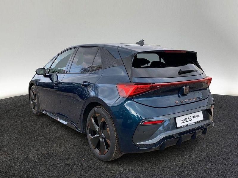 Second-hand Cupra Born 169 kW (231 CP) 2025 Albastru Hatchback