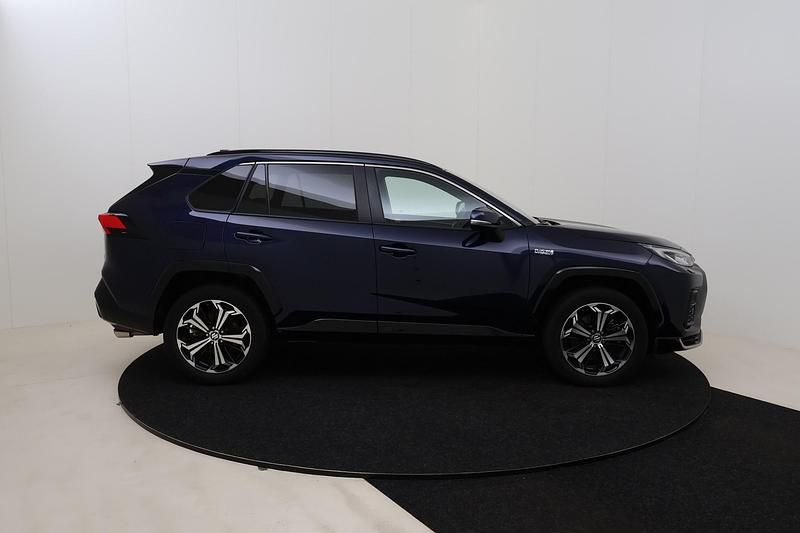 Gebraucht Suzuki Across 185 PS (136 kW) 2023 Dark blue SUV