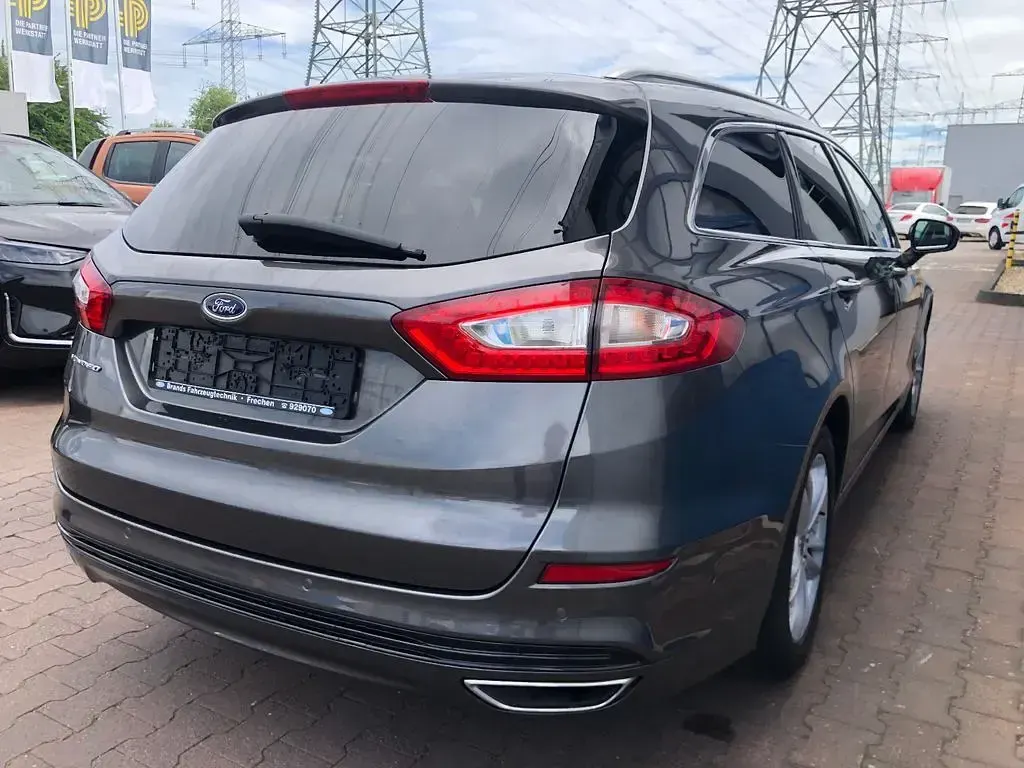 Gebraucht Ford Mondeo Titanium 179 PS (131 kW) 2018 Limousine