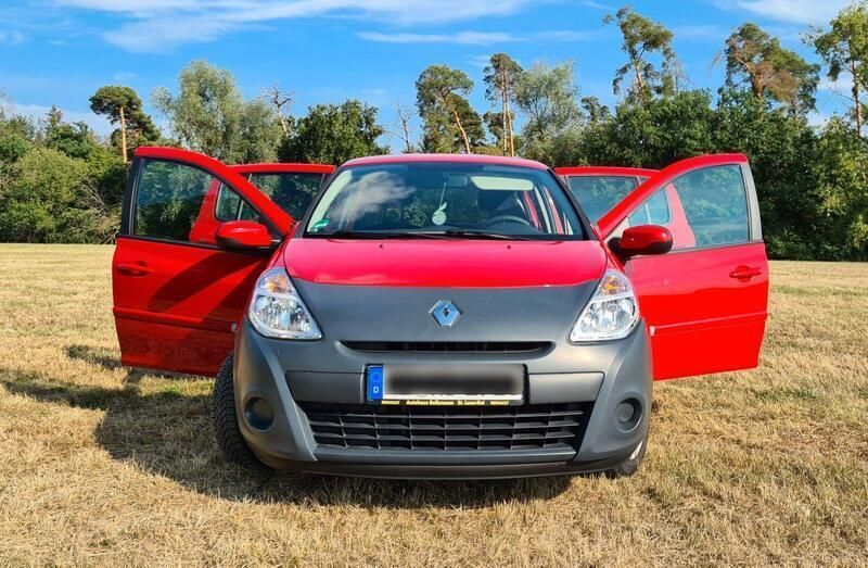 Rot Gebraucht 2013 Renault Clio IV Collection Kleinwagen | 4.000 € (Superpreis) - Bild 1/4