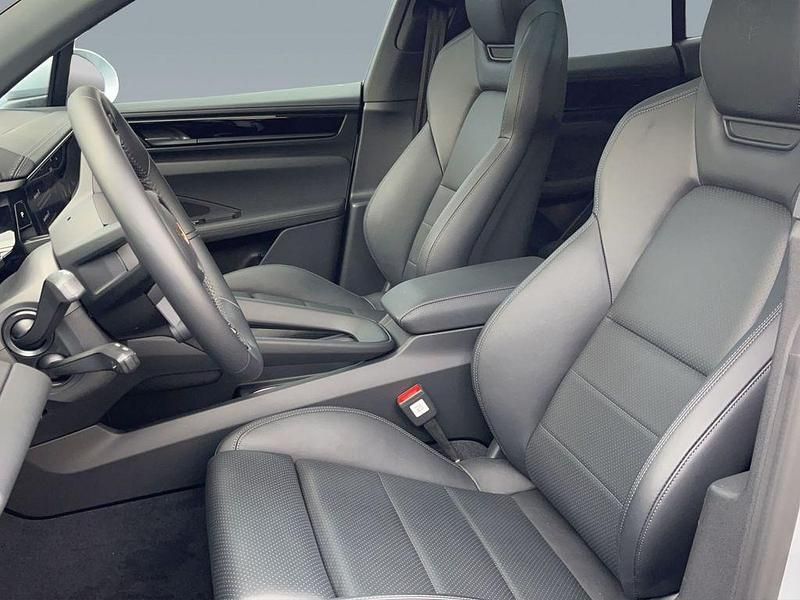 Gebraucht Porsche Macan 300 kW (408 PS) 2024 Eisgraumetallic SUV
