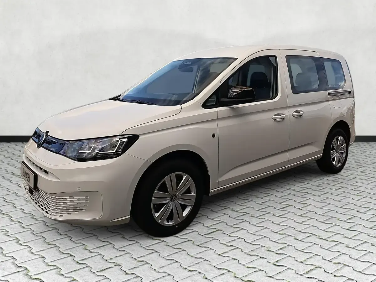 Nowe VW Caddy Basis 102 KM (75 kW) 2025 Biały Minivan