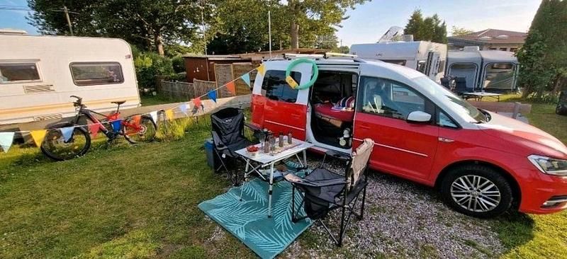 Gebraucht VW Caddy Maxi 105 PS (77 kW) 2015 Weiß Van / Kleinbus