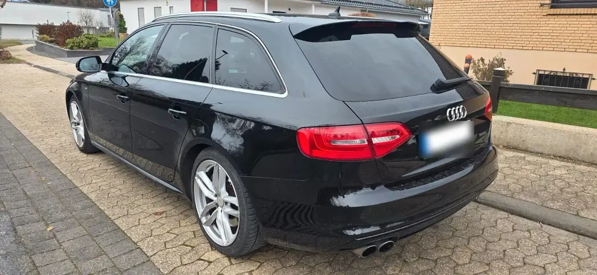Gebraucht Audi A4 S-Line 245 PS (180 kW) 2015 Schwarz Kombi