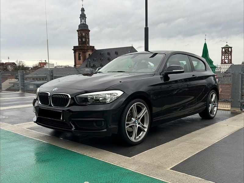 Gebraucht BMW 116 Performance 109 PS (80 kW) 2016 Schwarz Kleinwagen