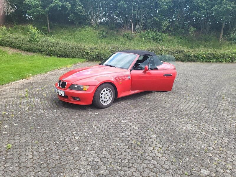 Rot Gebraucht 1996 BMW Z3 Cabrio | 4.000 € - Bild 1/4