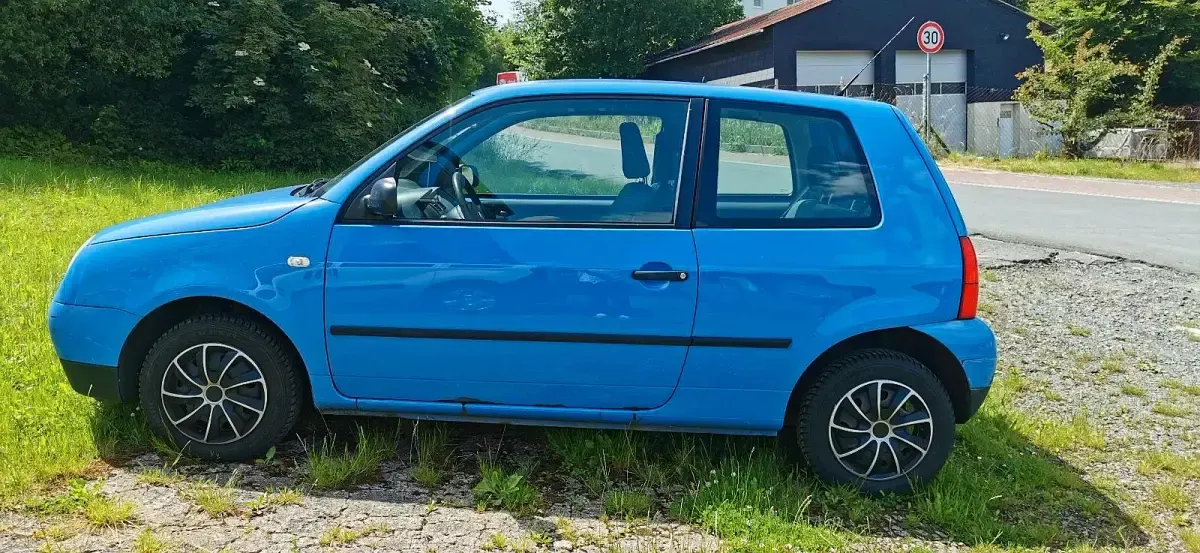 Używany VW Lupo 50 KM (36 kW) 2003 Niebieski Hatchback