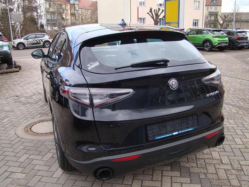 Gebraucht Alfa Romeo Stelvio Sprint 160 PS (117 kW) 2024 Schwarz SUV
