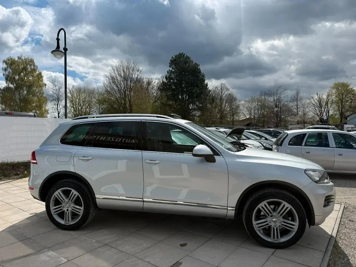Gebraucht VW Touareg Exclusive 245 PS (180 kW) 2014 Silber SUV