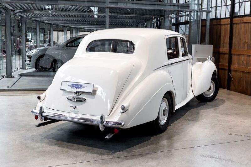 Gebraucht Bentley R Type 132 PS (97 kW) 1952 Weiß Limousine