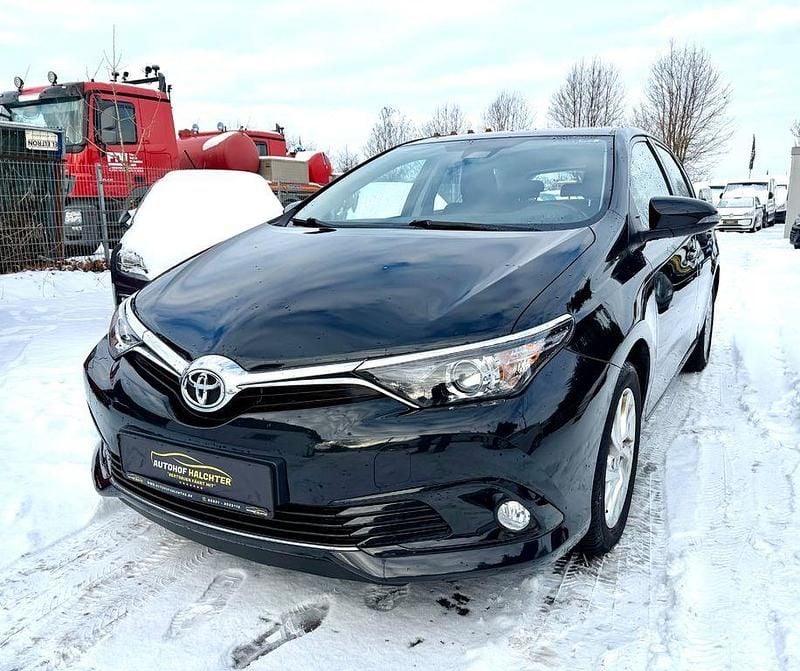 Gebraucht Toyota Auris Comfort 116 PS (85 kW) 2018 Schwarz Limousine