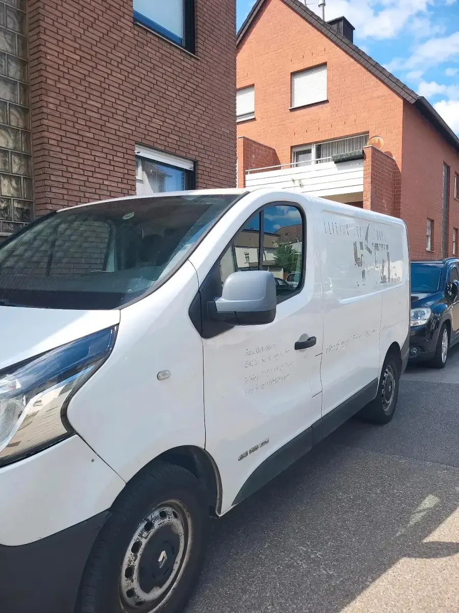 Gebraucht Renault Trafic 2017 Weiß Van / Kleinbus