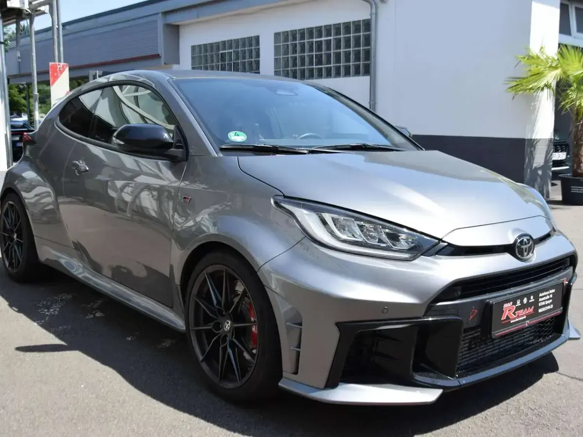 Gebraucht Toyota Yaris 280 PS (205 kW) 2024 Precious metal Kleinwagen