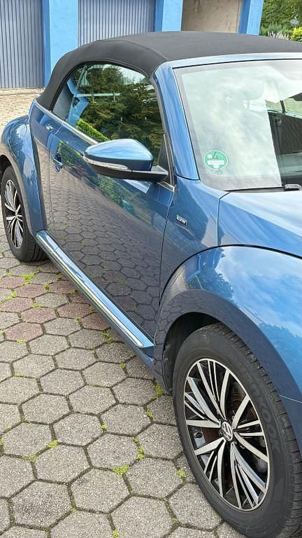 Blau Gebraucht 2016 VW Beetle Allstar Cabrio | 15.300 € (Superpreis) - Bild 1/4
