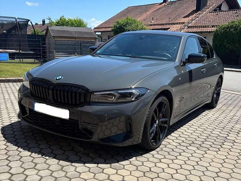 Gebraucht 2023 BMW 330 M Sport Limousine | 49.990 € (Fairer Preis) - Bild 1/4