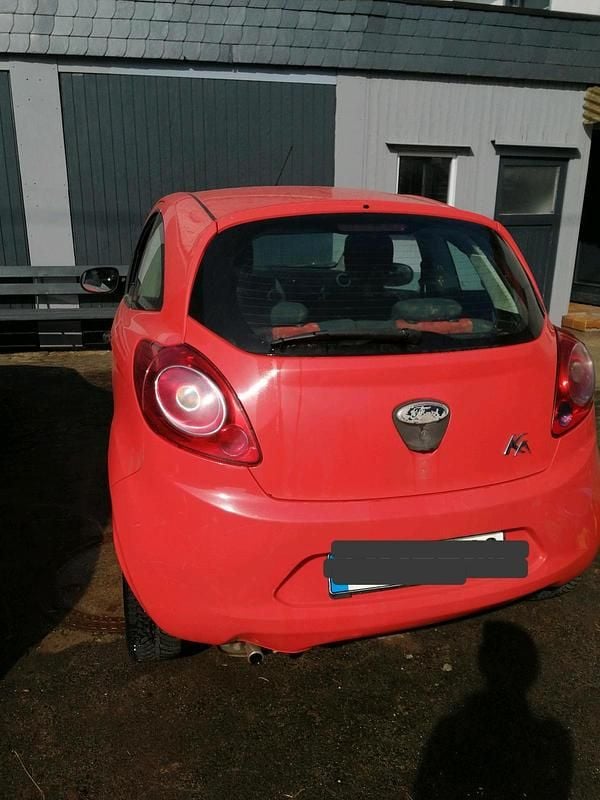 Second-hand Ford Ka 69 CP (50 kW) 2009 Roșu Hatchback