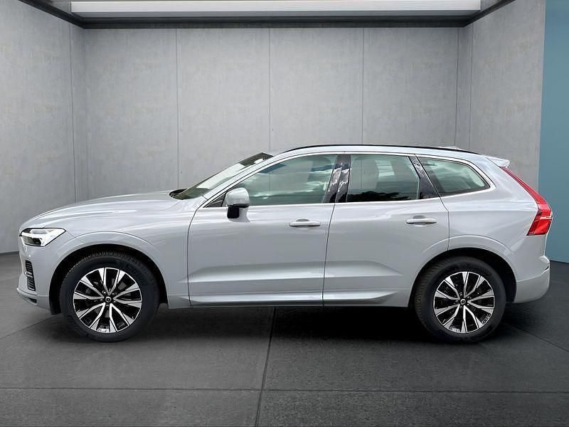 Grau Gebraucht 2024 Volvo XC60 Core SUV | 44.299 € (Superpreis) - Bild 1/4