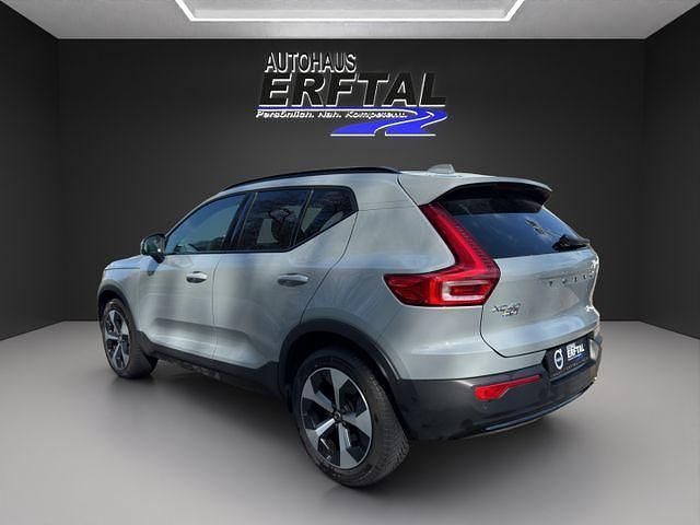 Gebraucht Volvo XC40 Plus 197 PS (144 kW) 2024 Grau SUV