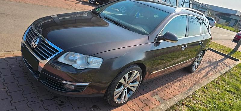 Gebraucht VW Passat 170 PS (125 kW) 2008 Braun Kombi