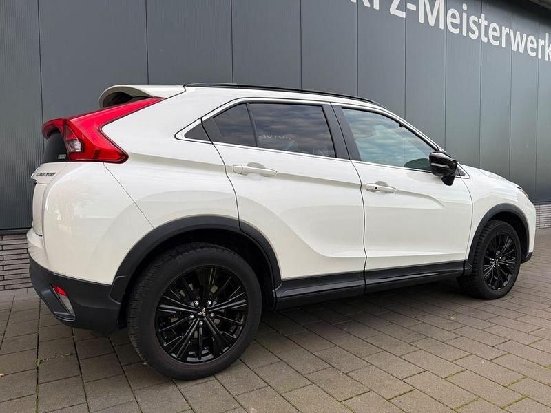 Gebraucht Mitsubishi Eclipse Cross Active 148 PS (108 kW) 2020 Weiß SUV