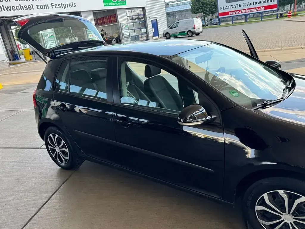 Gebraucht VW Golf IV 75 PS (55 kW) 2004 Schwarz Limousine