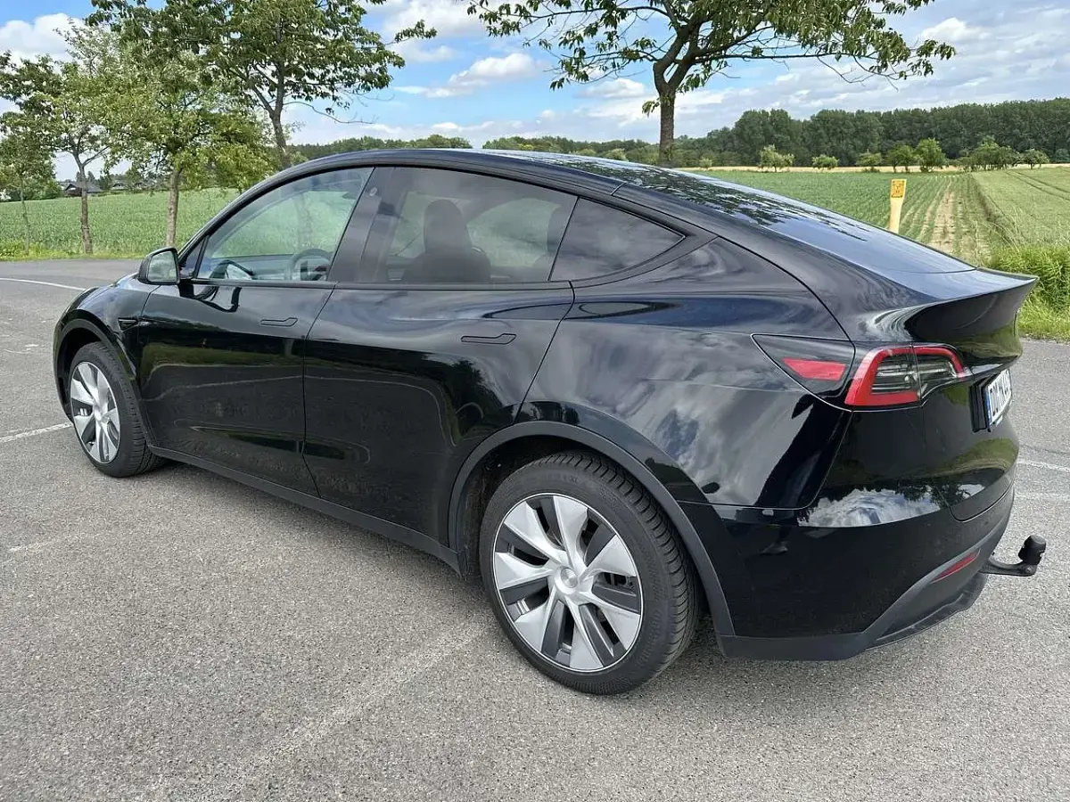 Gebraucht Tesla Model Y 378 kW (514 PS) 2023 SUV
