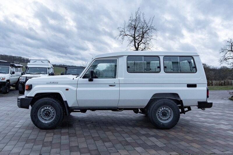 Gebraucht Toyota Land Cruiser 272 PS (200 kW) 2022 SUV