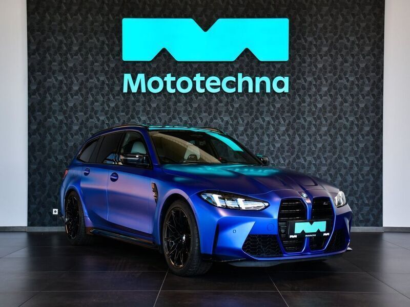 Blau Gebraucht 2024 BMW M3 Sport Line Limousine | 97.461 € (Superpreis) - Bild 1/4