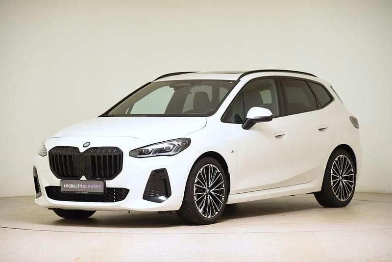 Gebraucht BMW 223 Active Tourer M Sport 197 PS (144 kW) 2024 Weiß Van / Kleinbus
