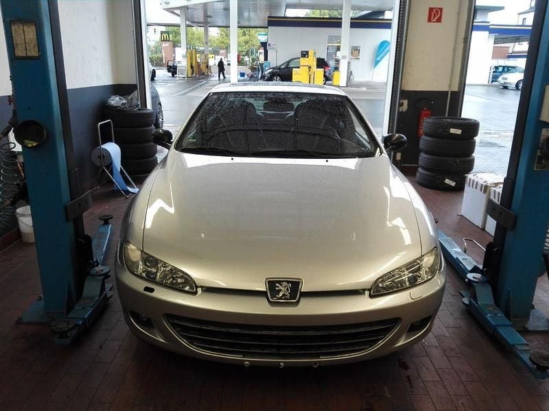 Silber Gebraucht 2003 Peugeot 406 Platinum | 1.000 € - Bild 1/4