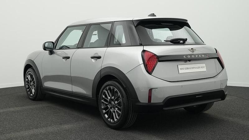 Gebraucht Mini Cooper S Classic 204 PS (150 kW) 2024 Grau Kleinwagen