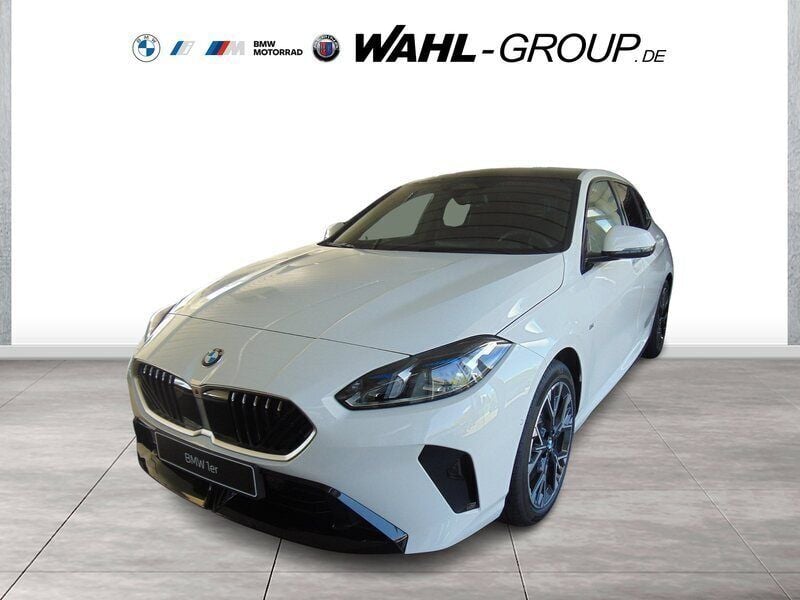 Weiß Gebraucht 2025 BMW 123 M Sport Kleinwagen | 45.290 € - Bild 1/4