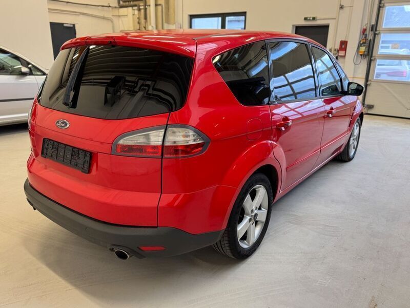 Gebraucht Ford S-MAX Titanium 220 PS (161 kW) 2009 Rot Van / Kleinbus