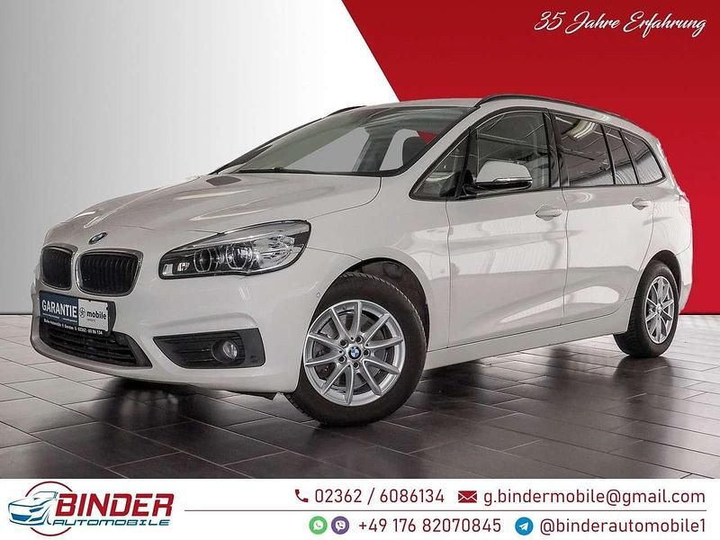 Alpinweiss iii Gebraucht 2017 BMW 218 Advantage Van / Kleinbus | 15.444 € (Teuer) - Bild 1/4