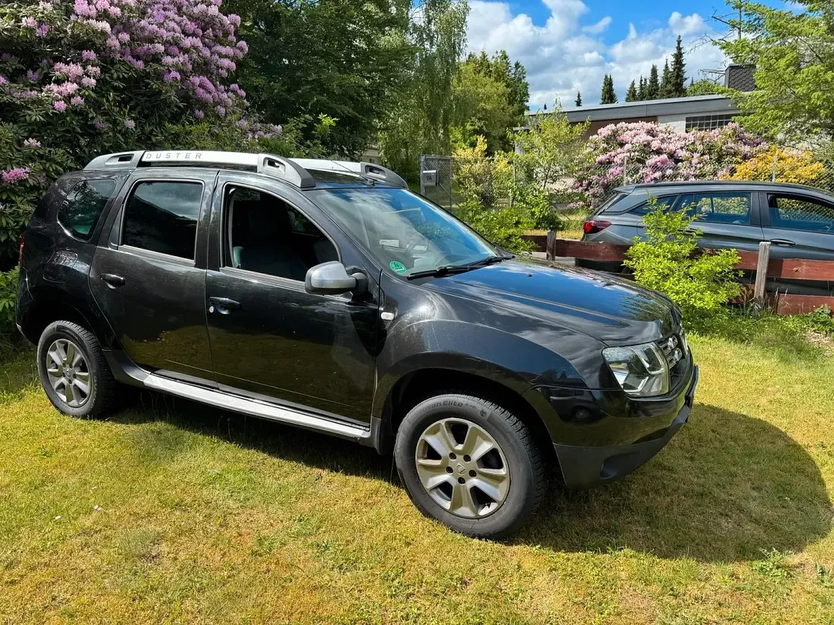 Gebraucht Dacia Duster 125 PS (91 kW) 2014 Schwarz SUV