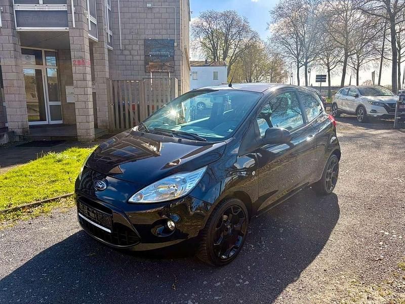 Gebraucht Ford Ka Titanium 69 PS (50 kW) 2013 Midnightschwarz metallic Kleinwagen