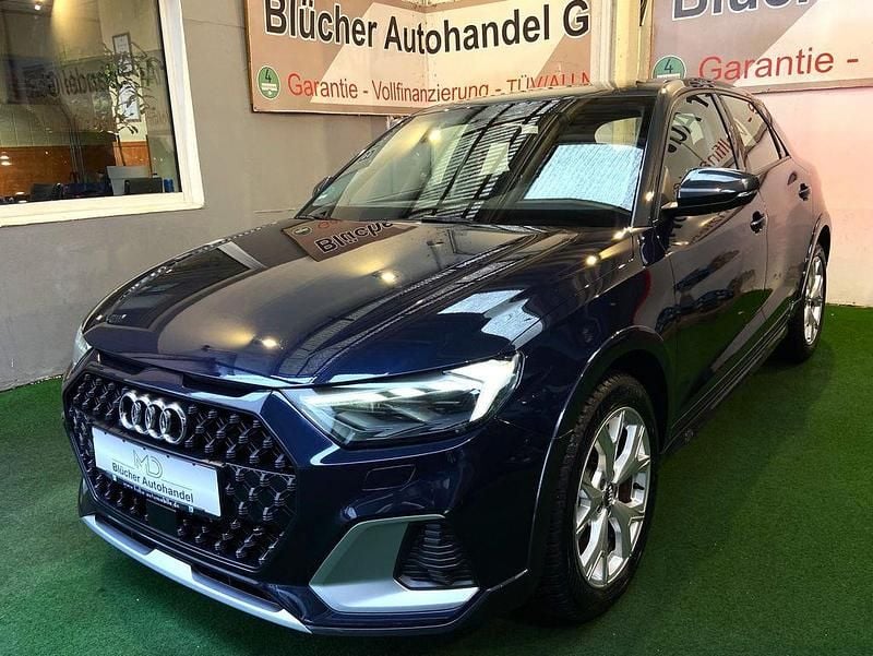 Grau Gebraucht 2020 Audi A1 Sport Kleinwagen | 20.950 € (Fairer Preis) - Bild 1/4