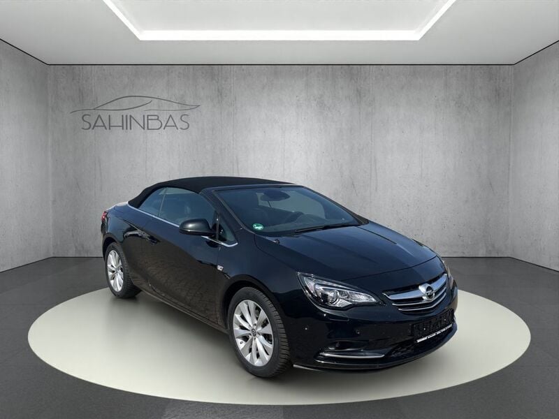 Schwarz Gebraucht 2015 Opel Cascada Innovation Cabrio | 14.490 € (Guter Preis) - Bild 1/4