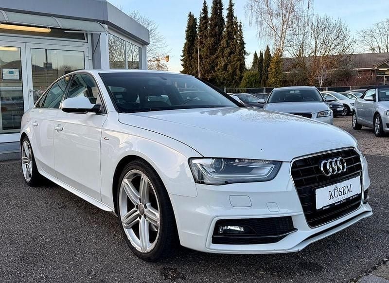 Weiß Gebraucht 2015 Audi A4 S-Line Limousine | 10.990 € (Guter Preis) - Bild 1/4