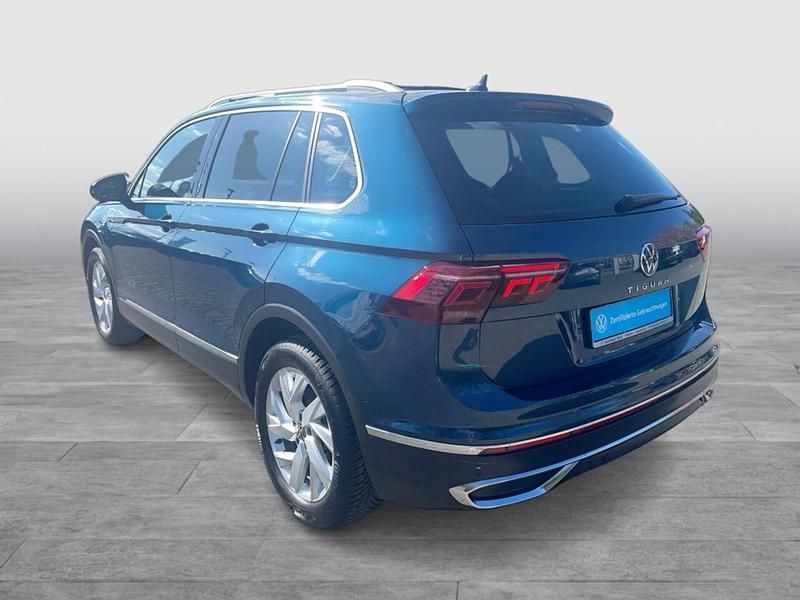 Gebraucht VW Tiguan Elegance 150 PS (110 kW) 2022 Nightshade blue metallic SUV