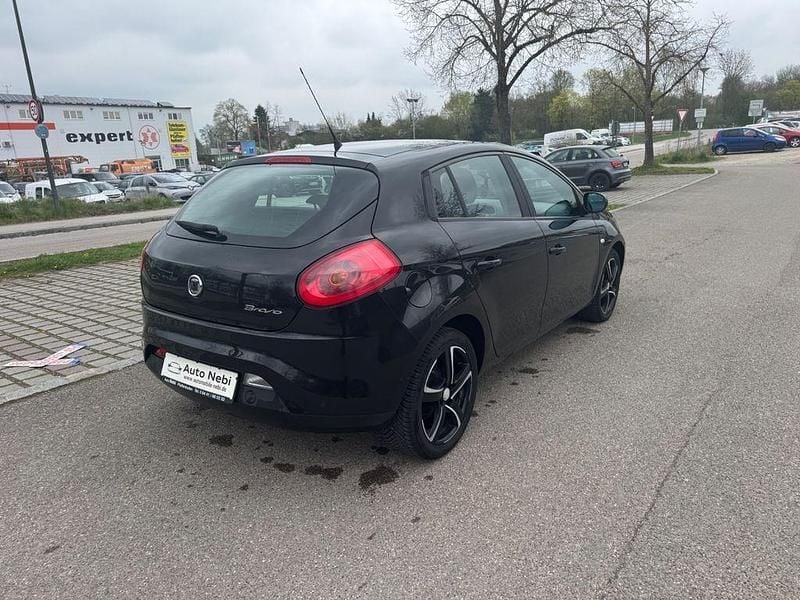Gebraucht Fiat Bravo Dynamic 120 PS (88 kW) 2008 Schwarz Kleinwagen